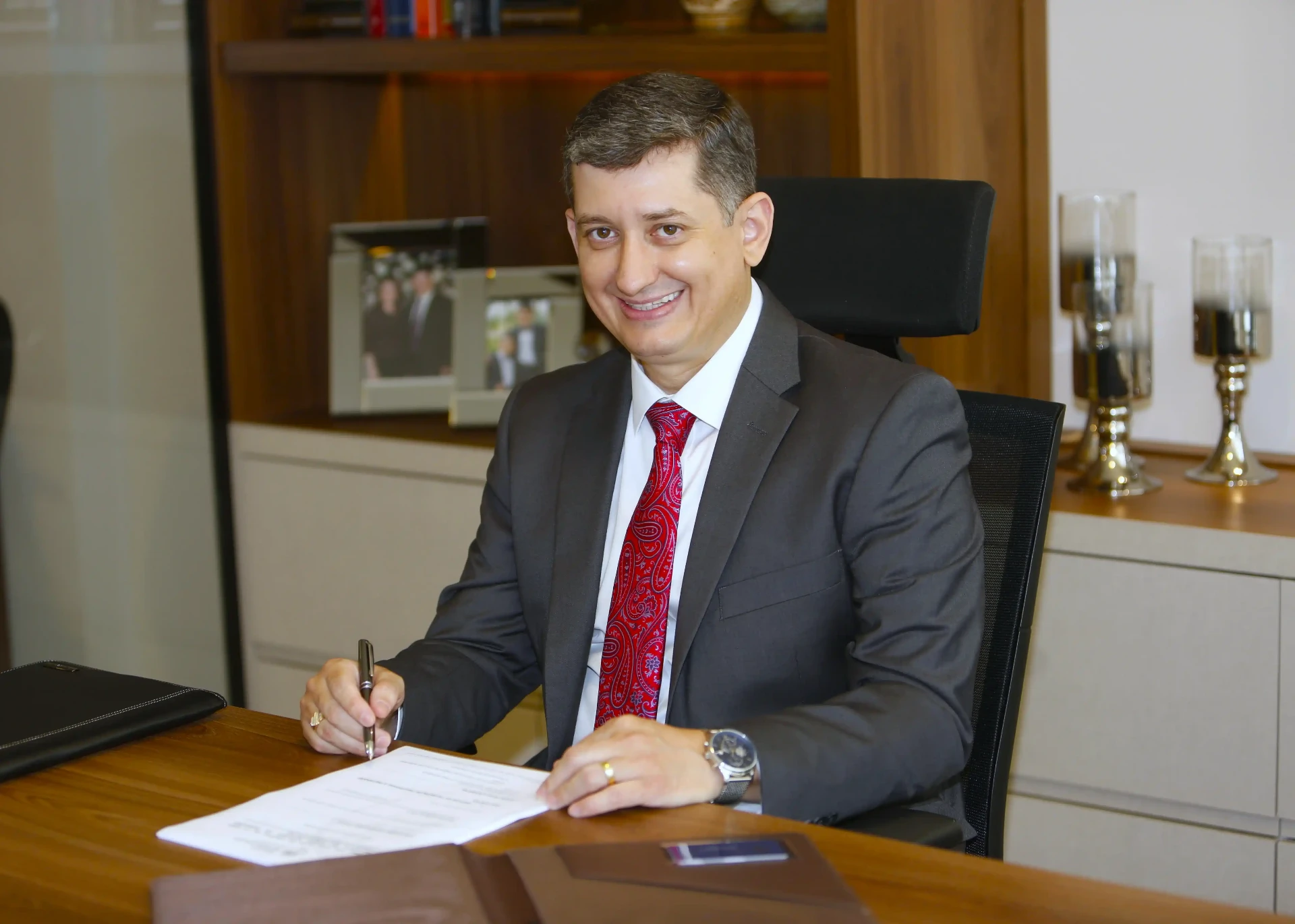 Dr. Javét Braga Bitencourt
