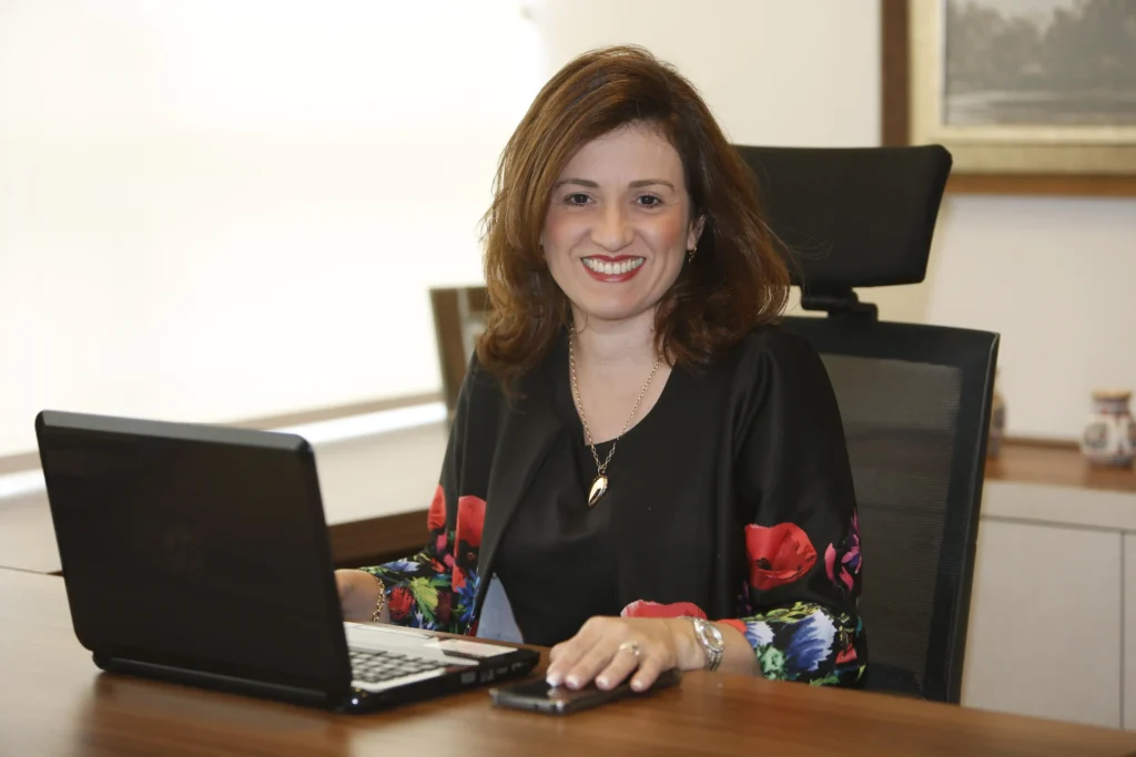 Gláucia Patrícia Ferreira Braga Bitencourt, sócia do escritório Braga Bitencourt e especialista em Direito de Família e Sucessões e demandas internacionais.